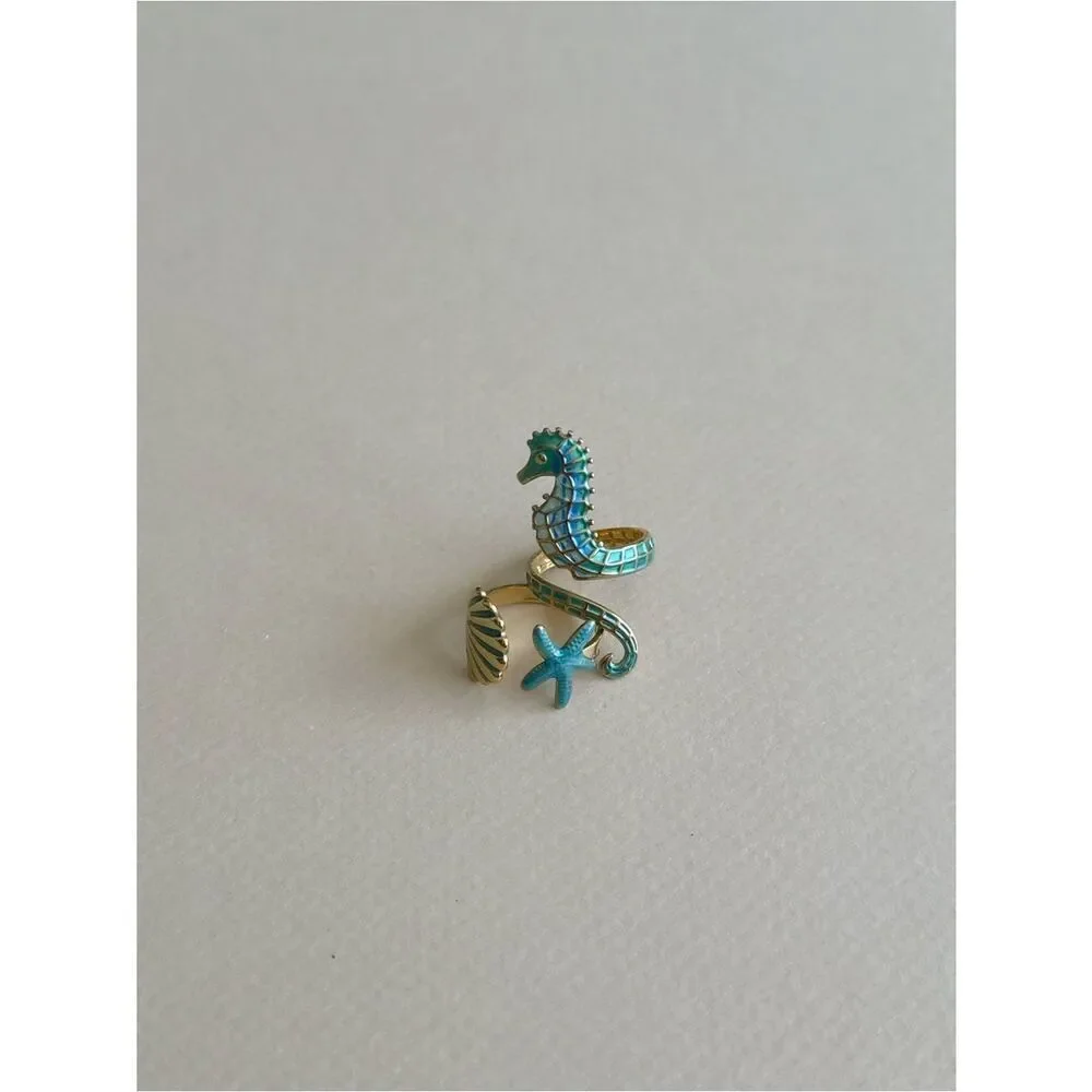 Seahorse ring #2561